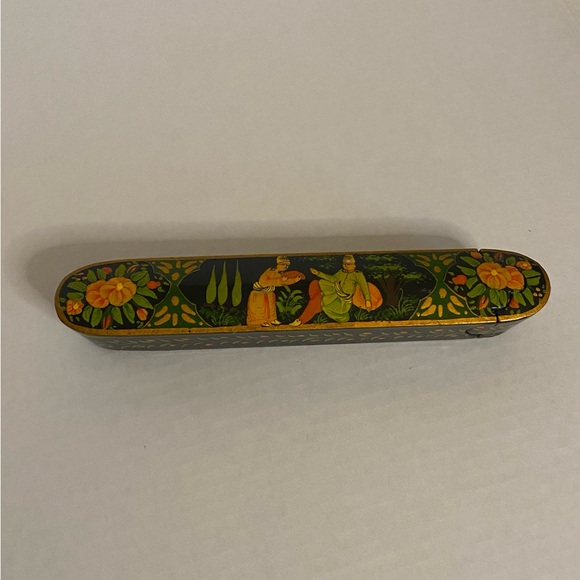 Other - Vintage Parisian lacquer, Pen Box aka qalamdan, constructed from papier-mâché